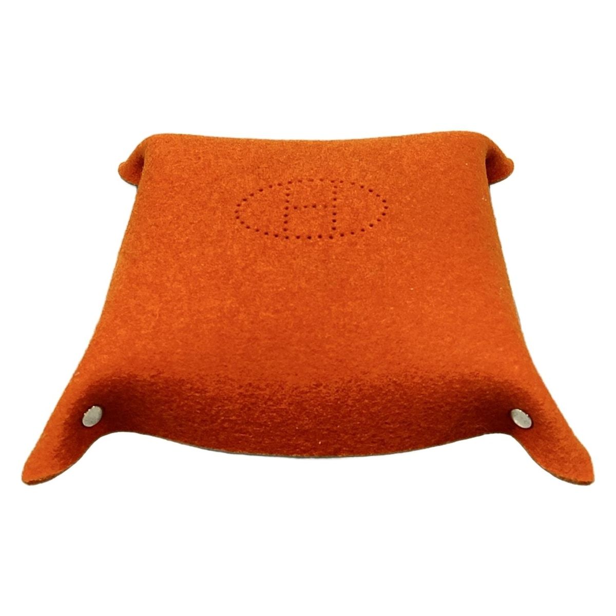 ✨美品✨ HERMES エルメス ヴィドポッシュ 小物入れ レザー オレンジ系 エルメス ヴィドポッシュトレー 小物入れ レザー オレンジ