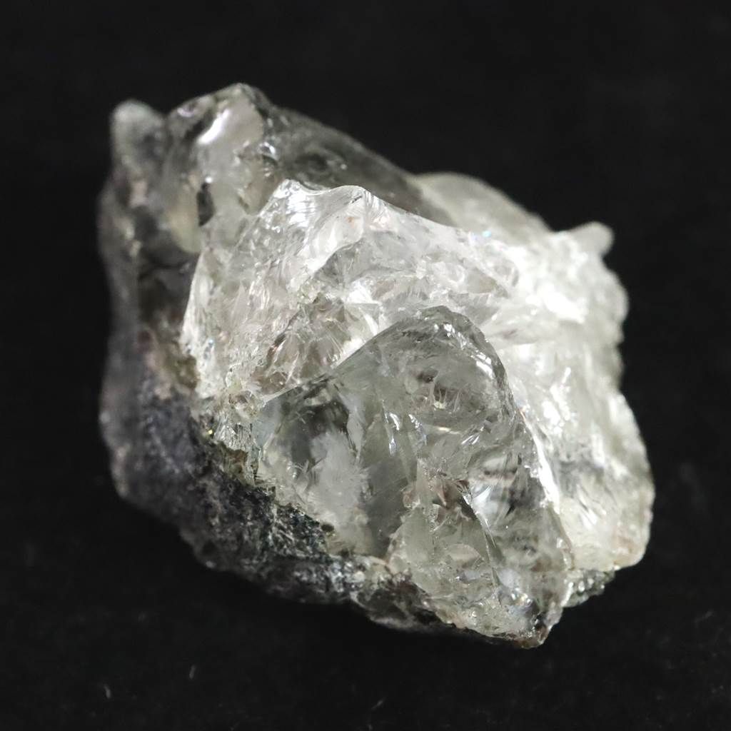 ロシア産 フェナカイト 原石 5.05g 【榎本通商69136】