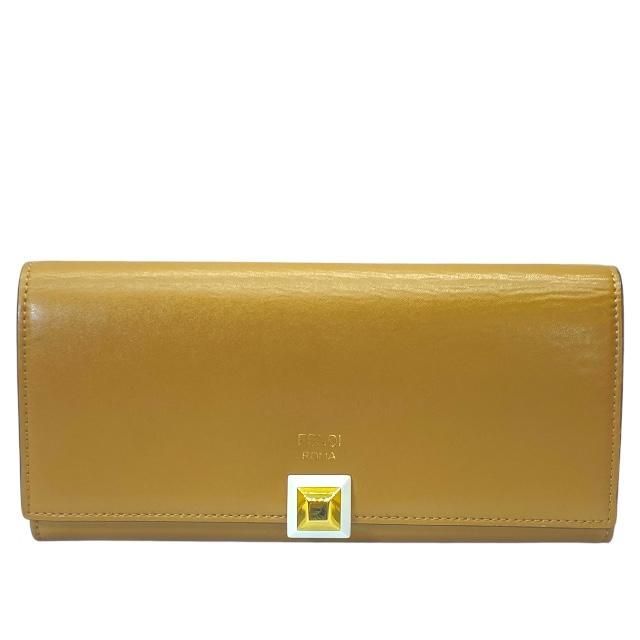 FENDI】スタッズ付き長財布