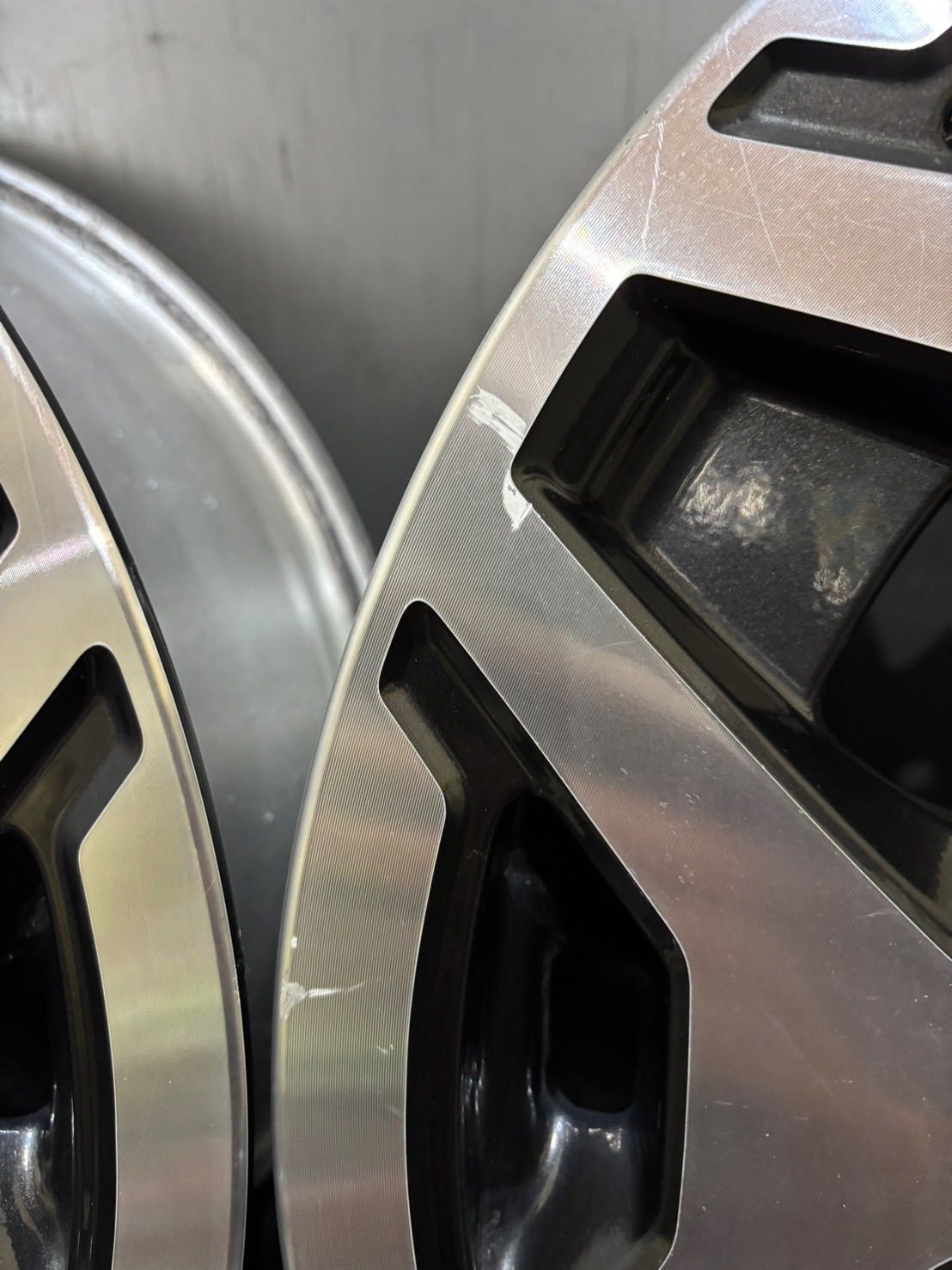 スバル SKフォレスター ツーリング 純正 ENKEI製 17インチ 7J 48 114.3 5H アルミホイール 4本 1-K332 TRITUETUBI_COM