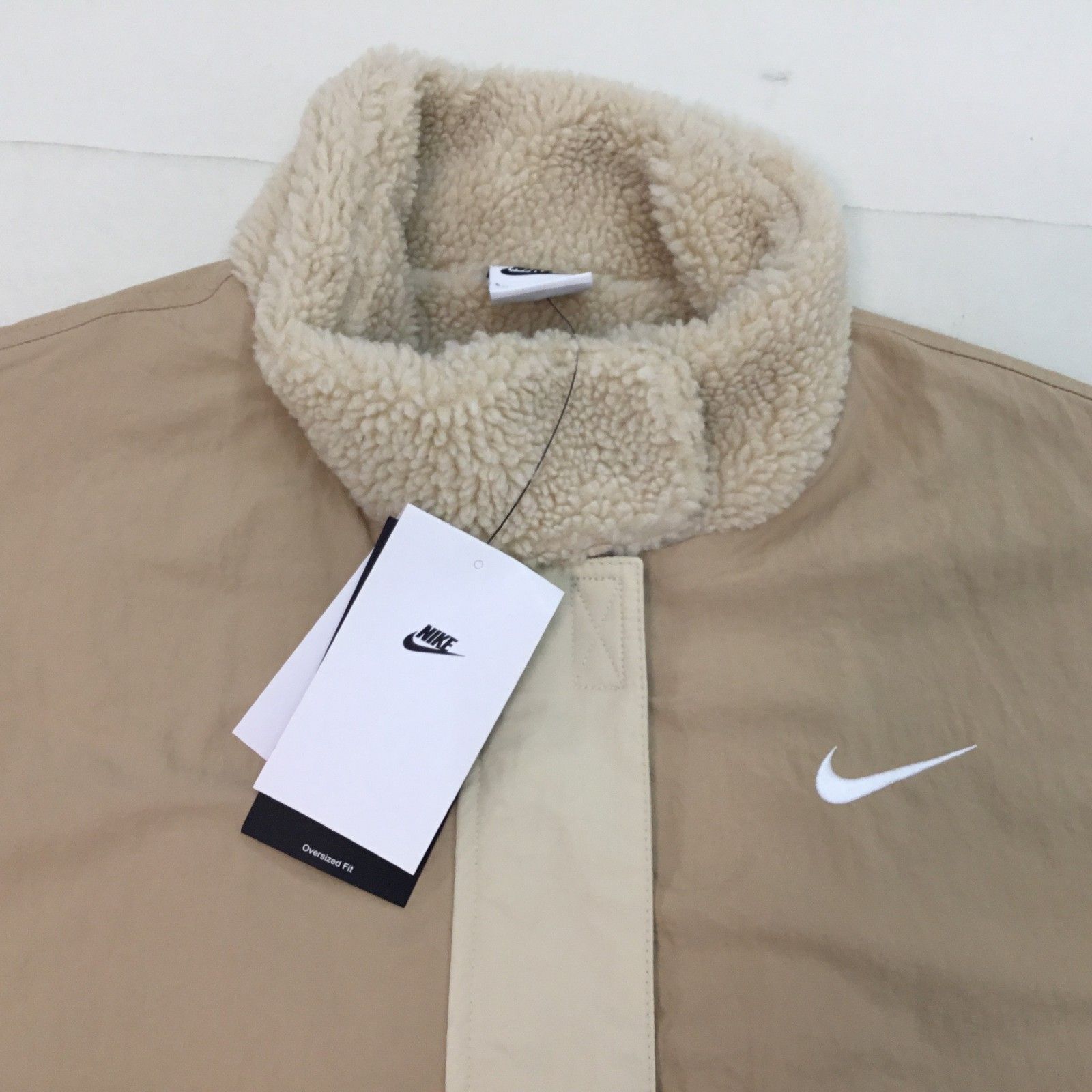 □タグ付 NIKE ナイキ ナイロンジャケット ブルゾン アウター ベージュ 