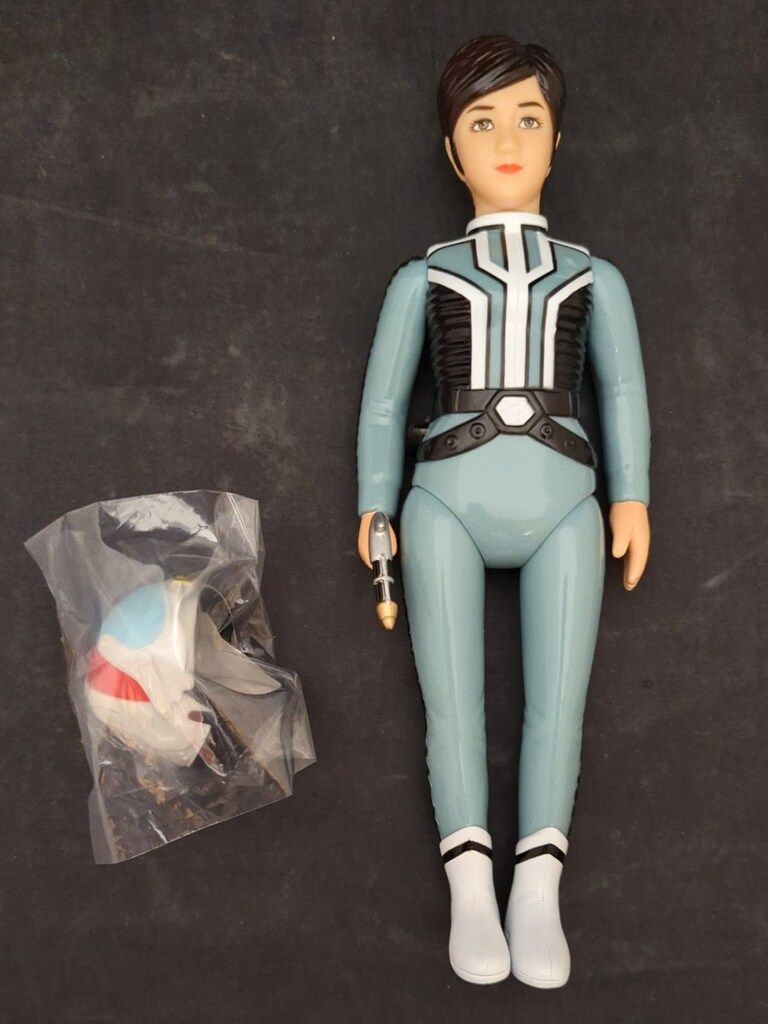 レトロ ? M1号ソフビ アンヌ隊員 ウルトラ □ウルトラセブン アンヌ