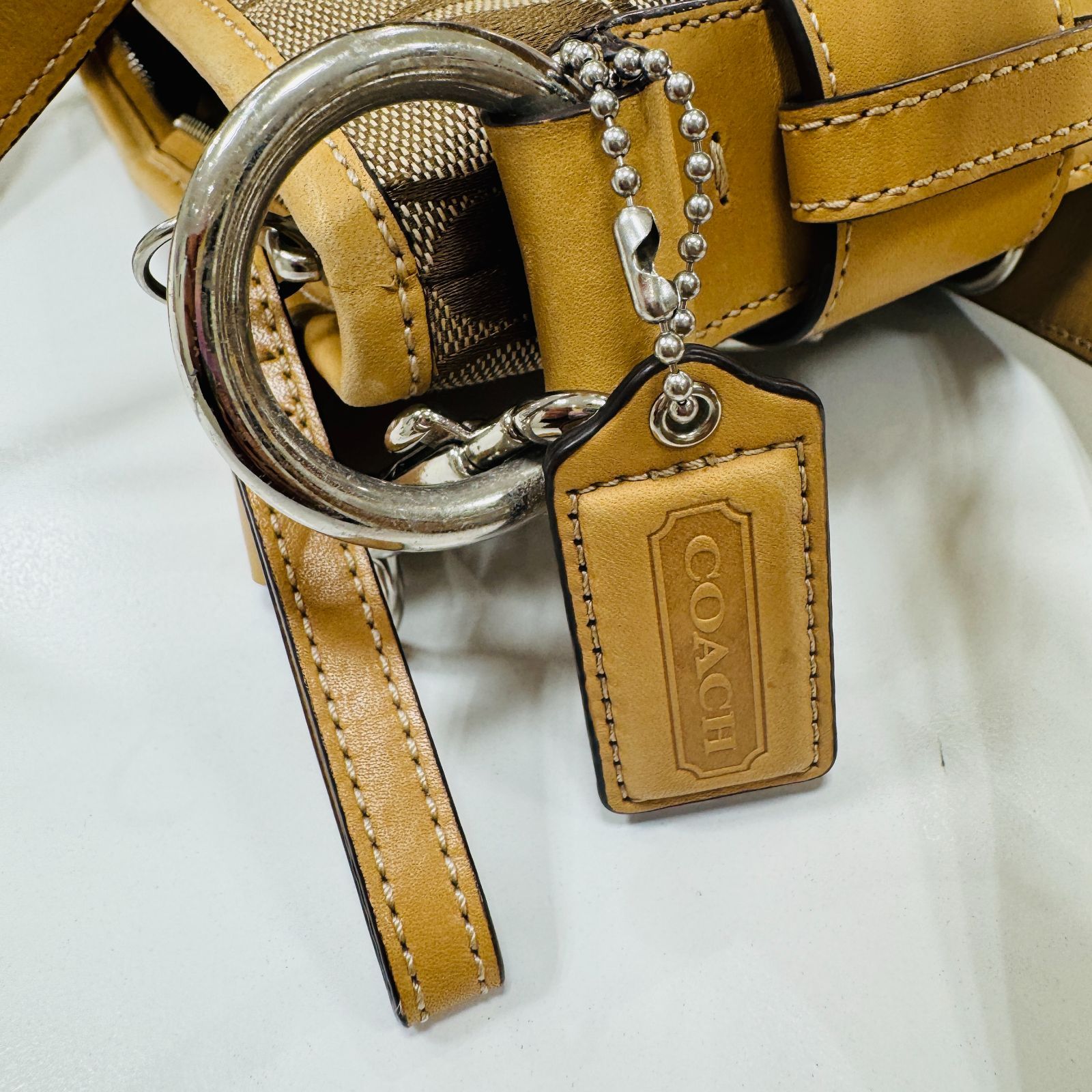 A【中古】COACH コーチ ショルダーバッグ シグネチャー ブラウン