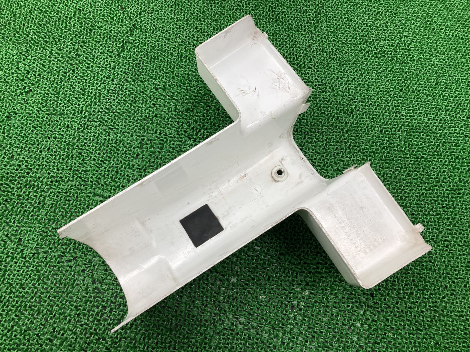 お問い合わせ ジャイロX ネックカバー 白 ホンダ 純正 中古 バイク 部品 TD01 GyroX