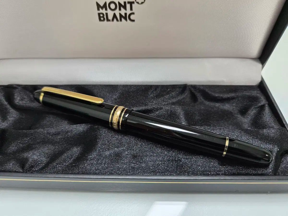 Montblanc（モンブラン） マイスターシュテュック 145 F ニップ