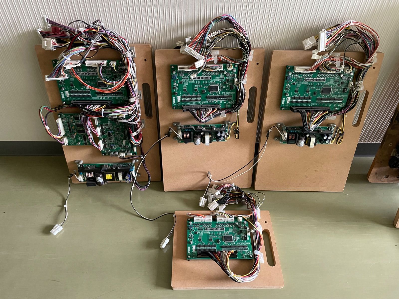 バベルのメダル　1,000枚　内部循環メダル バベルのメダルタワー 内部循環メダル 約1000枚 メダルゲーム