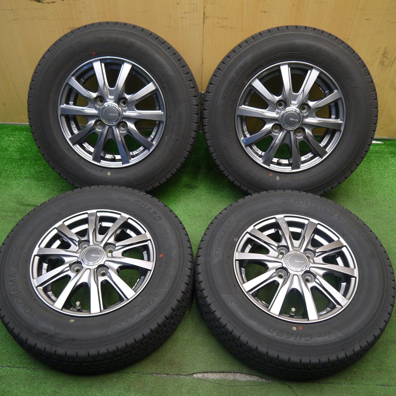 バリ溝 21年 キレイ 9.5分 スタッドレス 145|80R12 80|78N ヨコハマ アイスガード iG91 GRASS グラス 12インチ PCD100|4H 5040803Hス