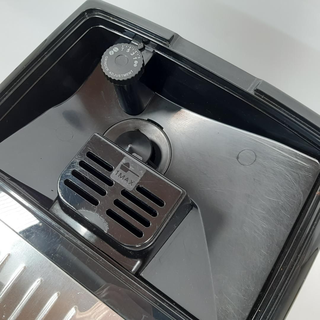 コンパクト全自動コーヒーメーカー