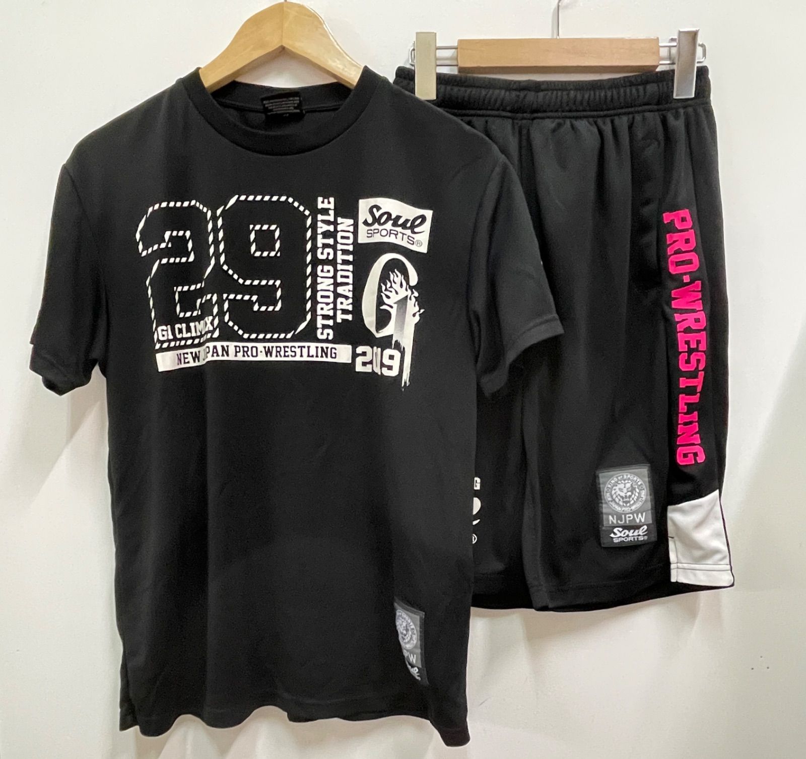 倉吉店】SOUL SPORTS 新日本プロレス STRONG STYLE TRADITION G1
