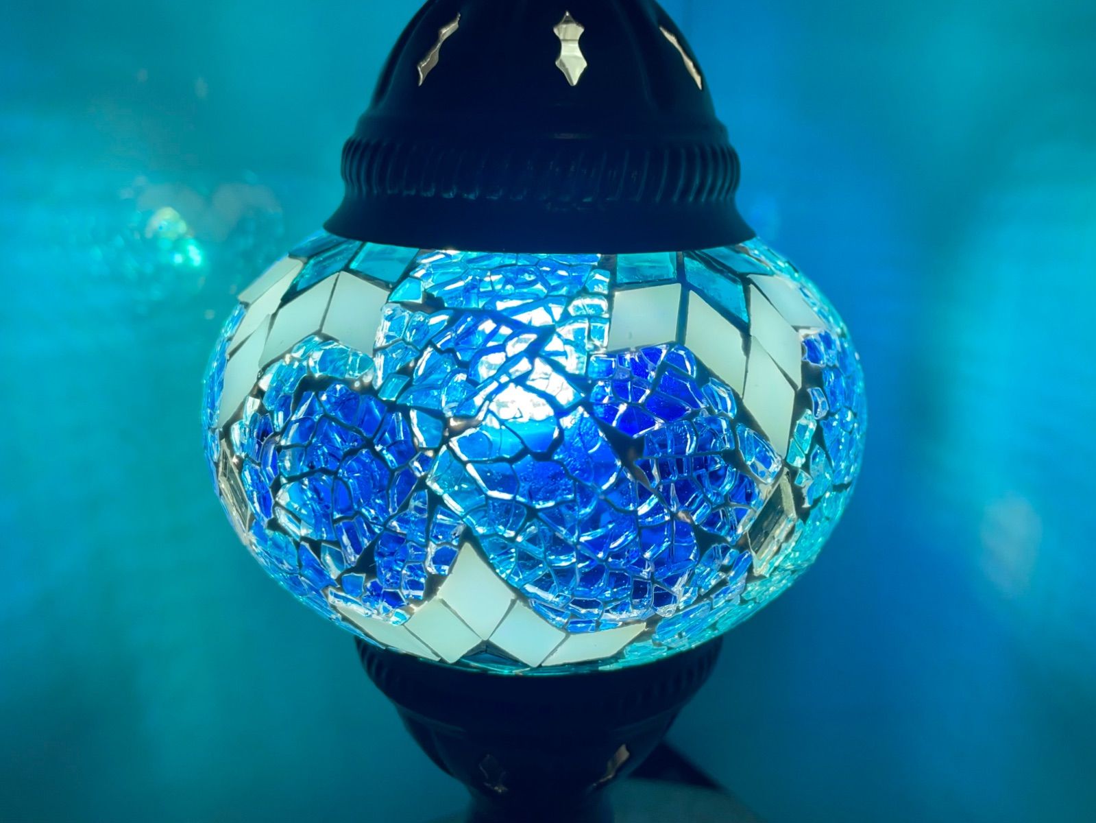 ピクニックブランケット ブランブリーヘッジ フィギュリン 置物 Amazon