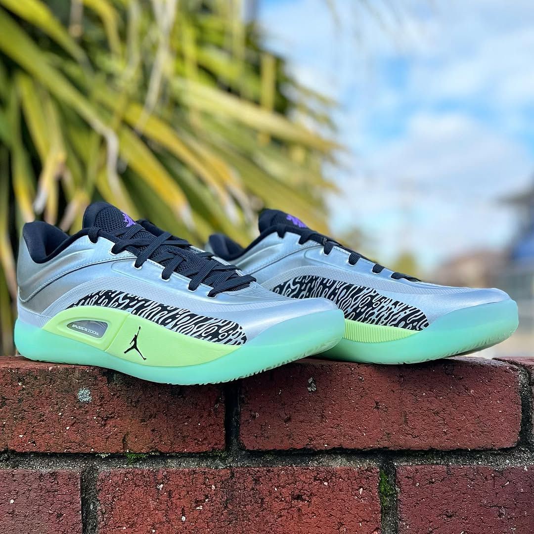 Zion 4 Basketball Shoes. Nike.com
