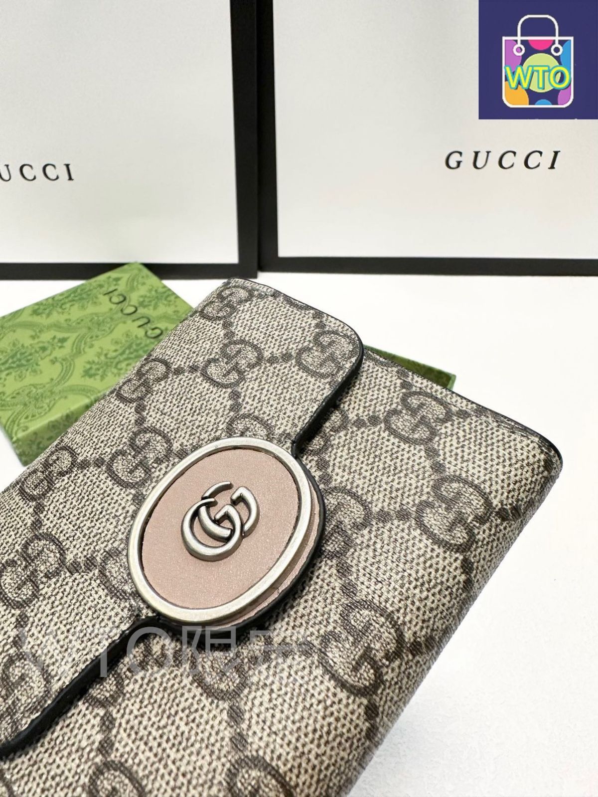 【最大80%OFF】 今日 Gucci グッチ ショートトリプルフォールド財布 クラシックデザインで耐久性に優れる