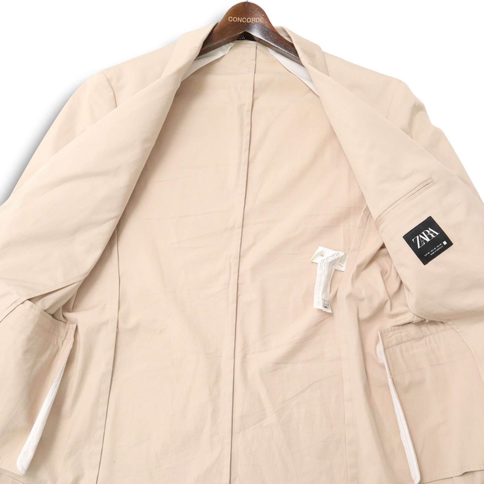 新品未使用✨ZARA MAN テーラードジャケット　サイズM相当 ZARA ザラマン MAN テーラードジャケット 一部星柄の総裏地 無地