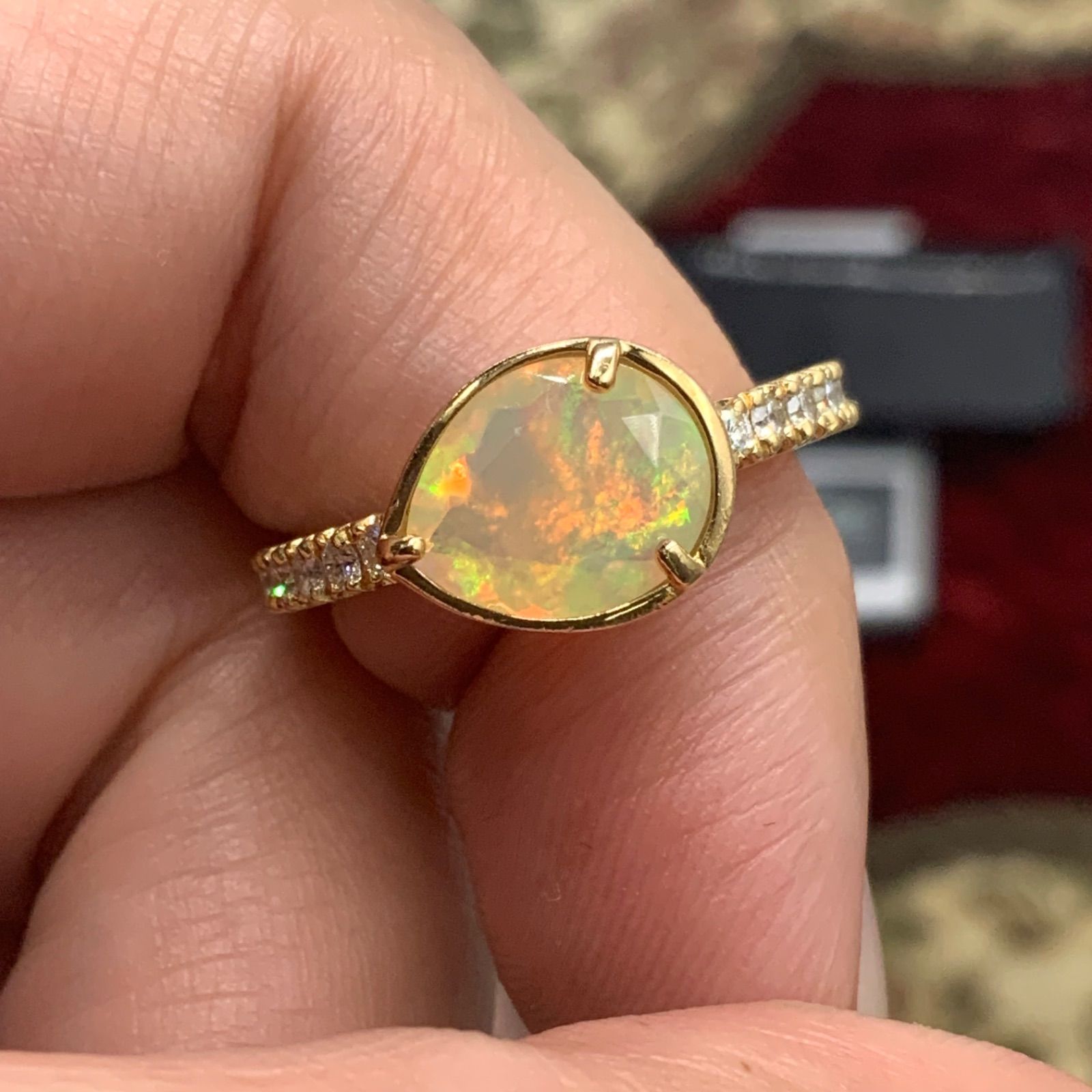 ヴェレッタ オッターヴァ コメットリング K18 ダイヤ リング