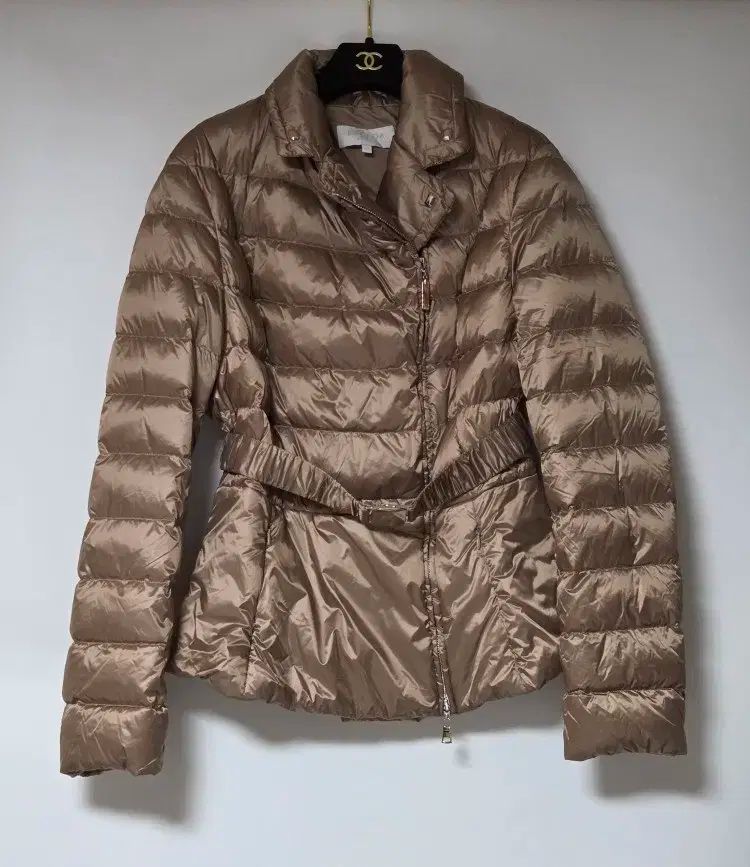 ESCADA エスカーダ GOLD ダックダウン ベルト付き ダウン 42