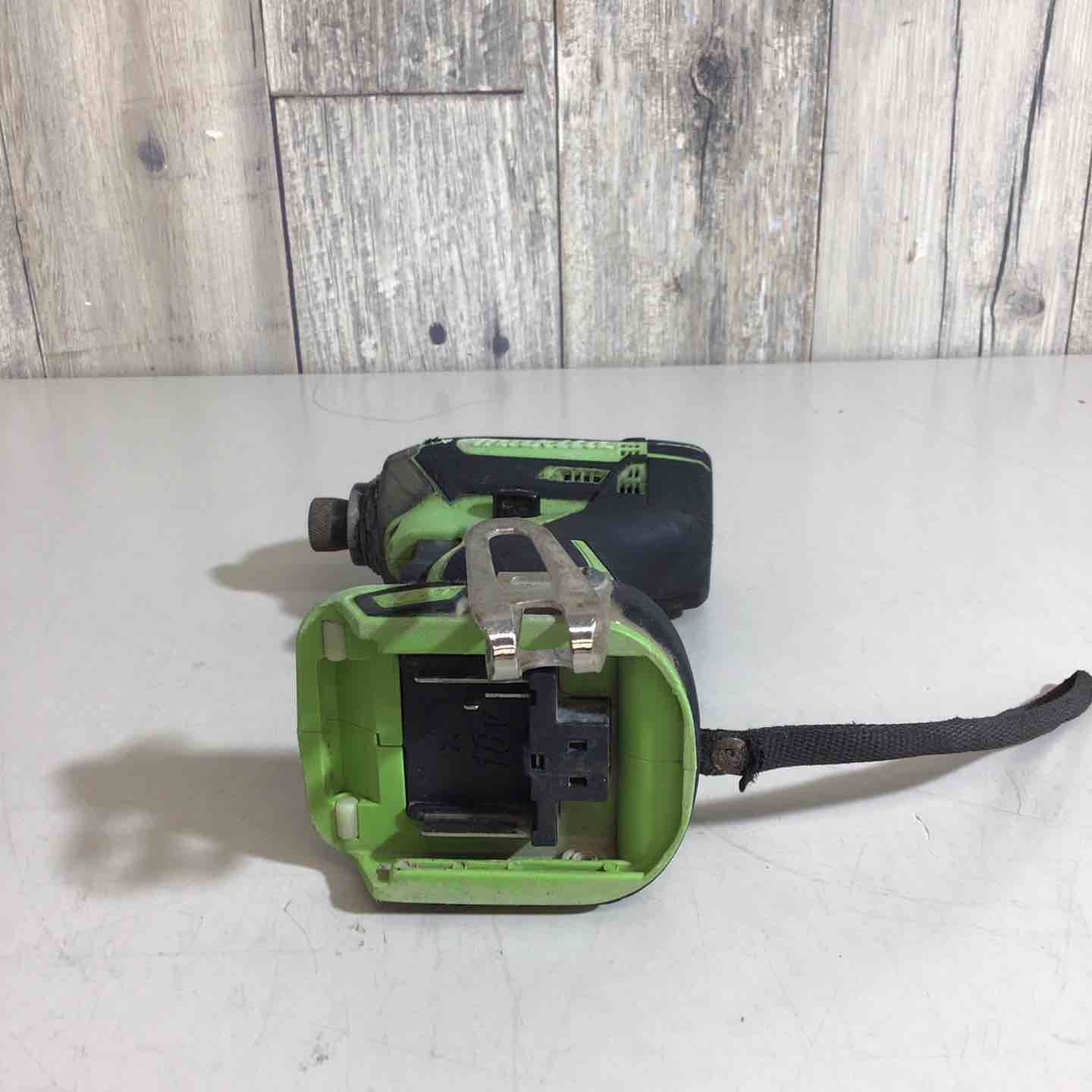 makita コードレスインパクトドライバー