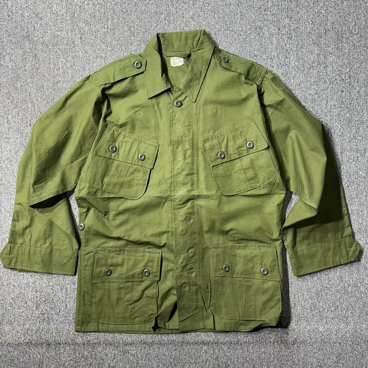 US ARMY ジャングルファティーグ ジャケット 復刻 オリーブ （ 105 ／ OLD ー 6847 ）