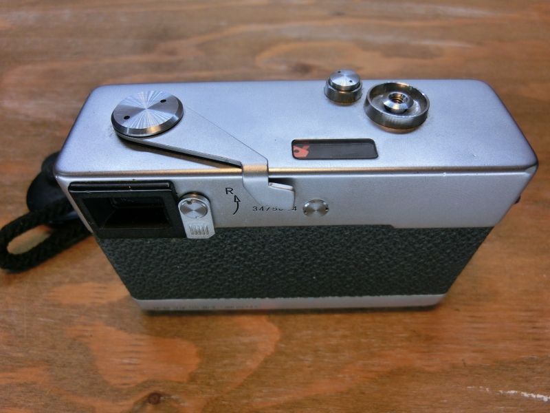 露出計稼働 シャッターok Rollei 35シンガポール 露出計稼働 シャッターok Rollei 35シンガポール