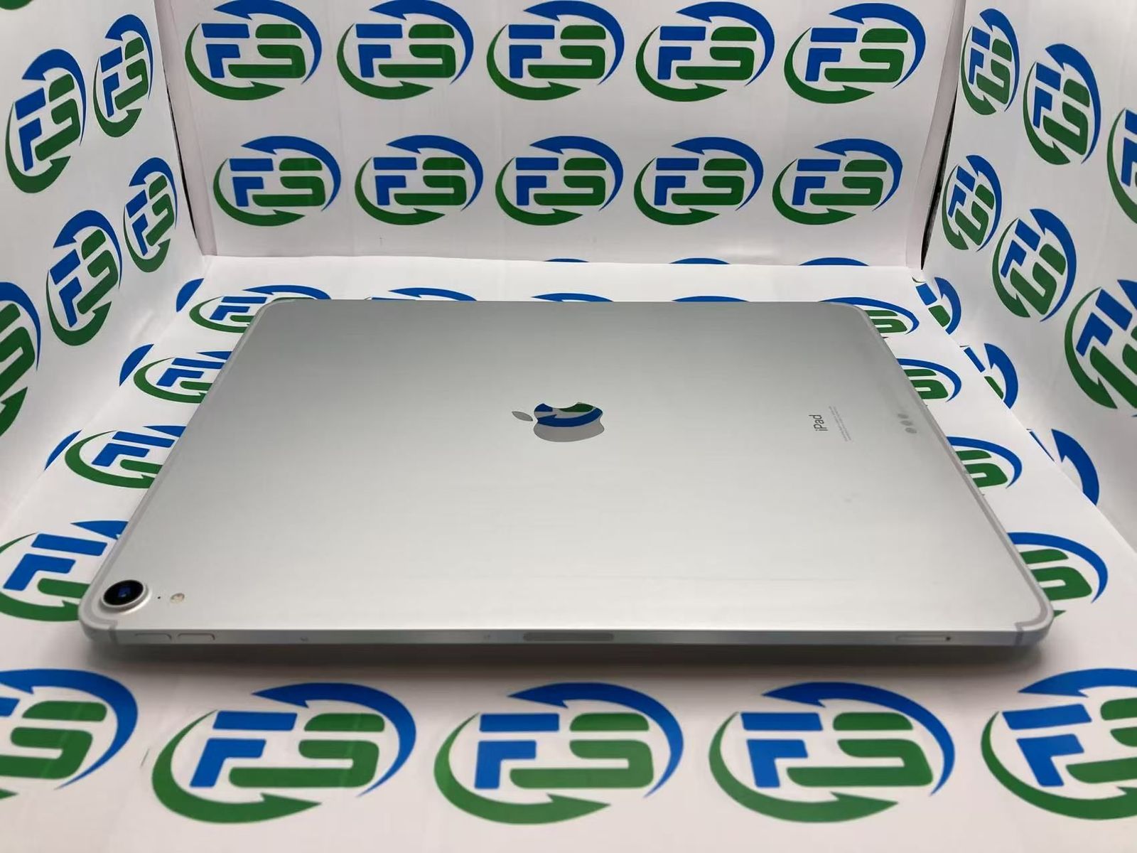 ipad pro 12.9 第3世代 1TB セルラーモデル Amazon.com : Apple iPad Pro 3rd Gen (12.9-inch, Wi-Fi + Cellular