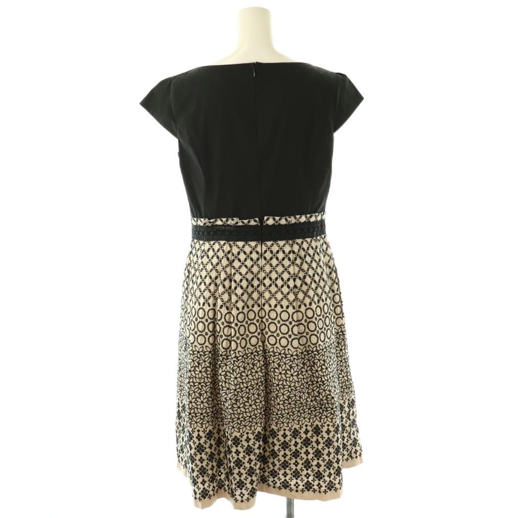 美品】TOCCA トッカ 総刺繍レースタッチワンピースフレンチスリーブ