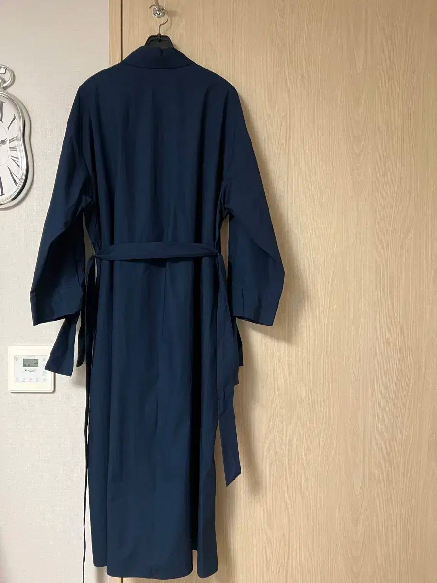 ELBORN ワンピース ELBORN ブラック ワンピース Vネック ELBORN