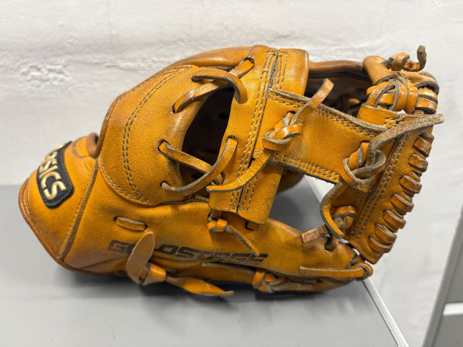 アシックス ゴールドステージ 少年軟式グローブ 右投げ 内野手用 ジュニア|野球用品