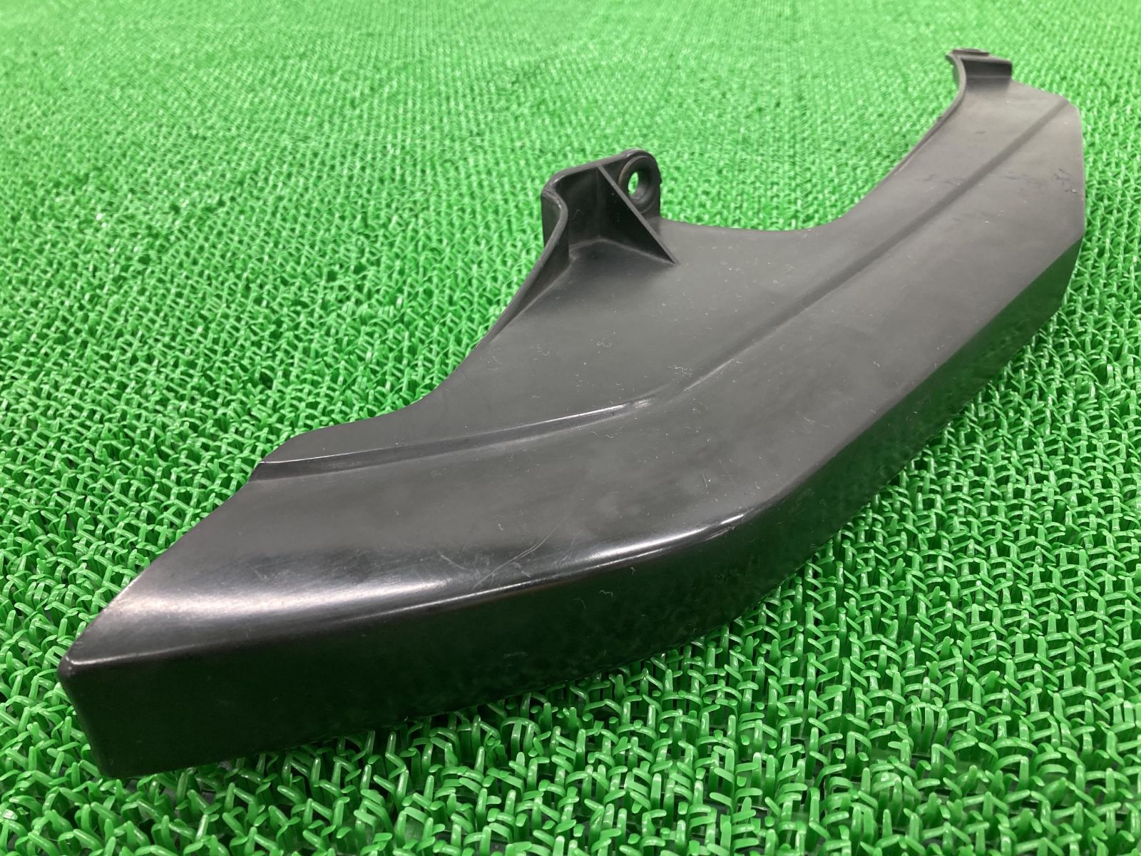 なみ ZZ-R1100 チェーンカバー 36014-1188 カワサキ 純正 中古 バイク 部品