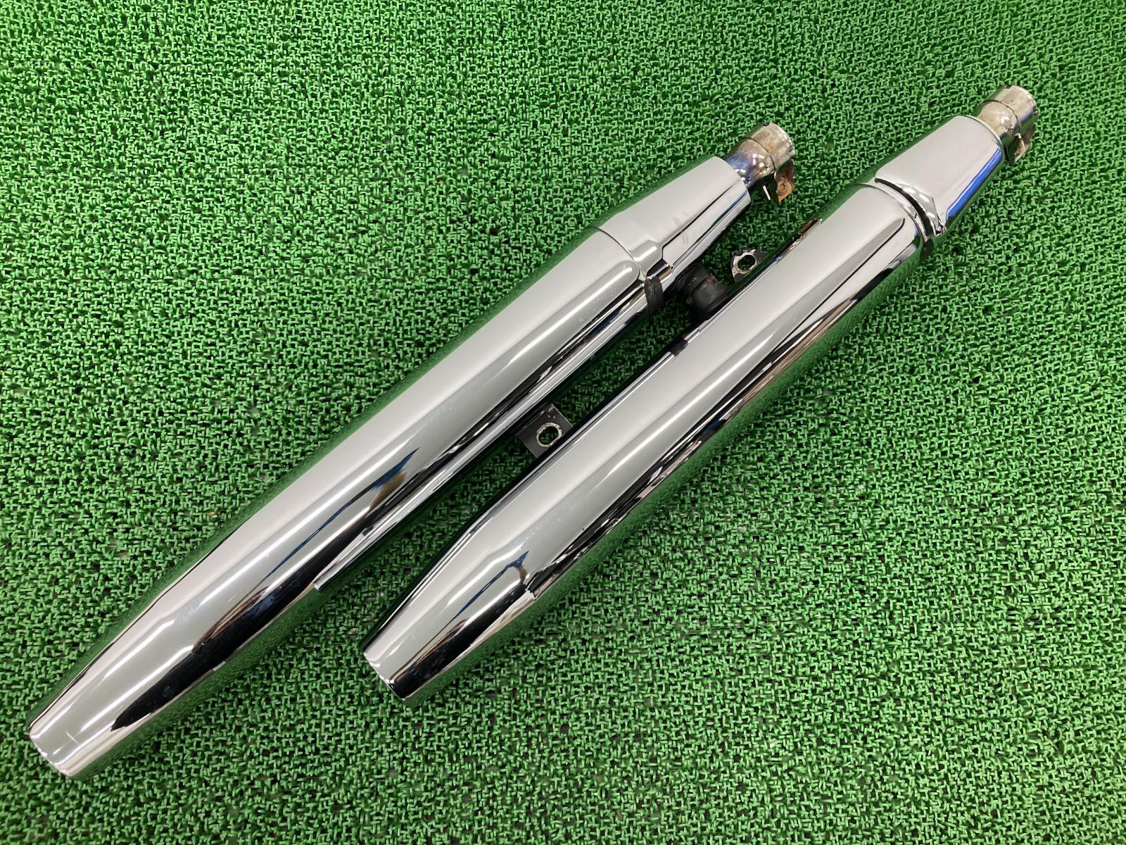 ドラッグスター1100 サイレンサーマフラー 5EL4 ヤマハ 純正 中古 バイク 部品 VP10J 爆音加工済み カスタム素材に 品薄 希少品