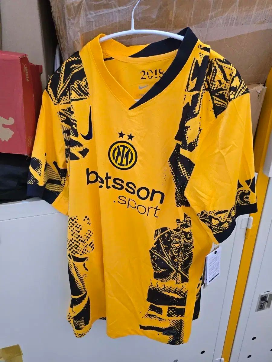 24-25 インテル・ミラノ サード ディ・マルコ 小売業者 ジャージ