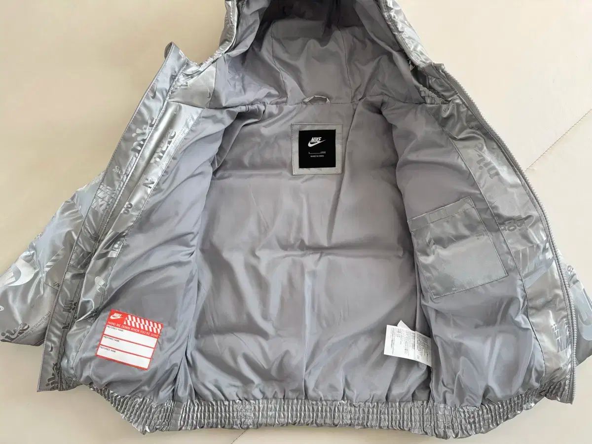  ナイキキッズ シルバーダックダウン 120 その他 ジャケット ブルゾン