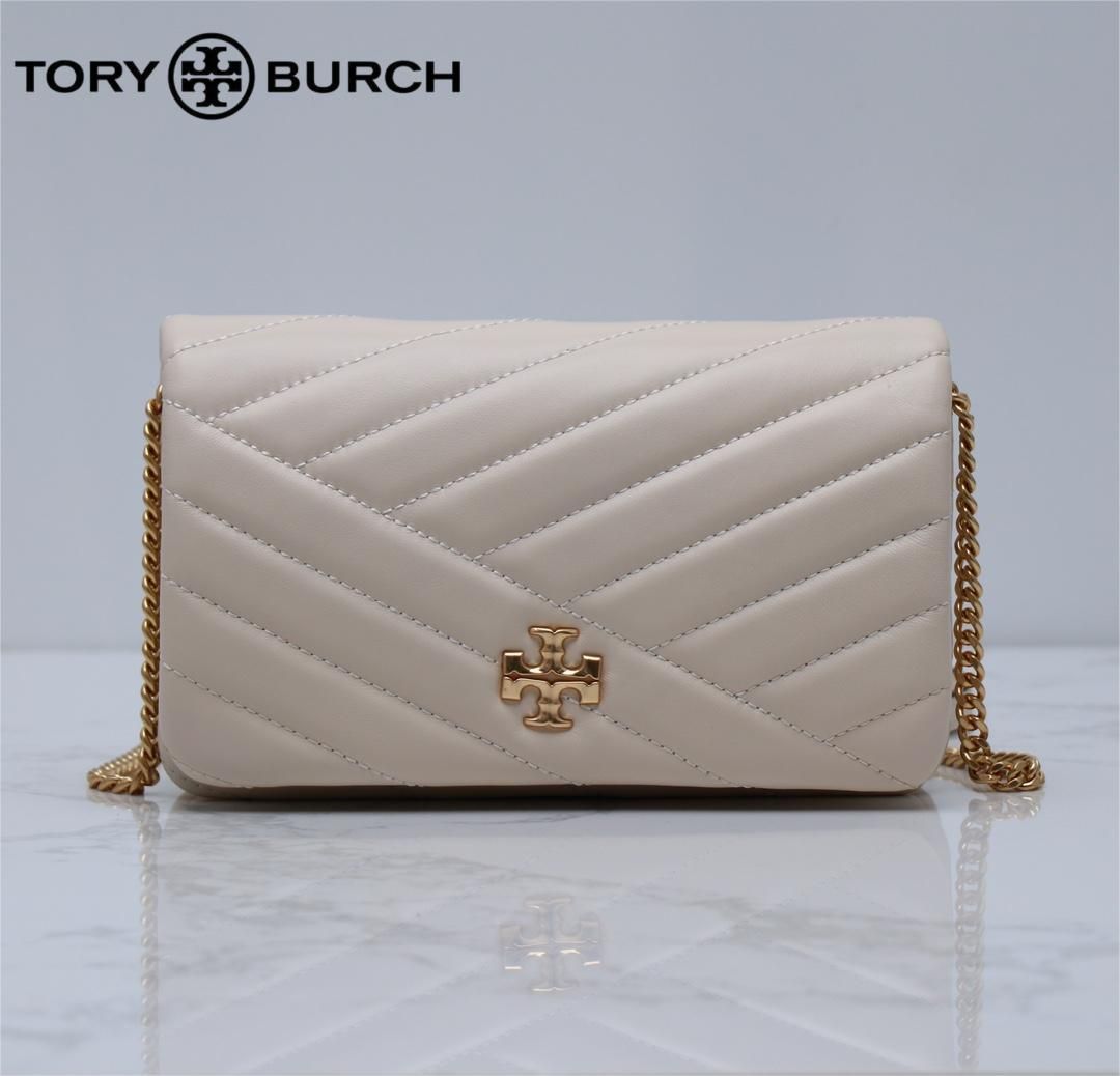 新作 TORY BURCH トリーバーチ キラ シェブロン チェーンウォレット 財布 ラムスキン ショルダー＆クロスボディバッグ クラッチバッグ  アウトレット品 レディース アイボリー #156553 - メルカリ