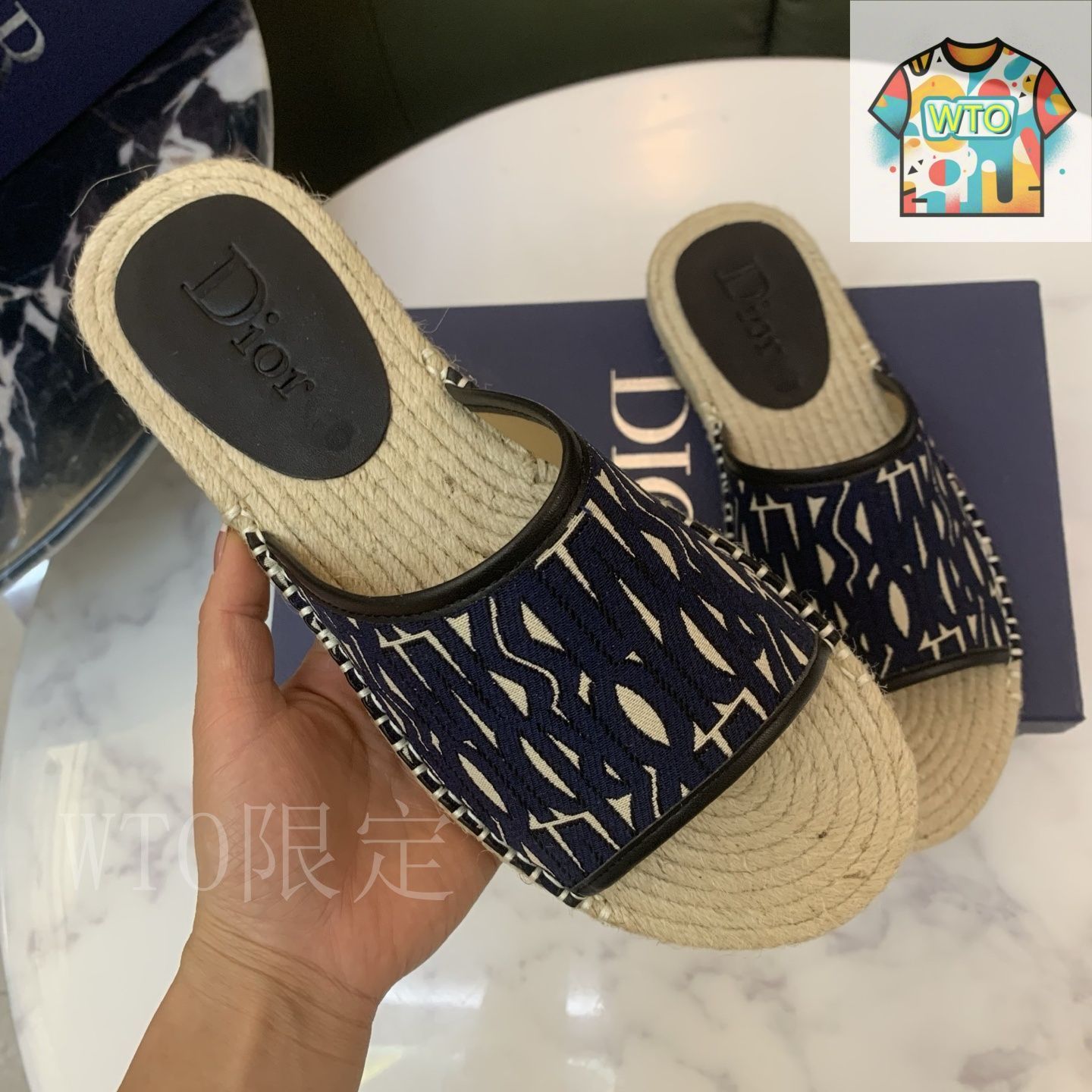 楽ちんでもオシャレ♪メンズDIOR サンダル スリッポン DIOR | サンダル＆スリッポン |メンズ｜ディオール公式