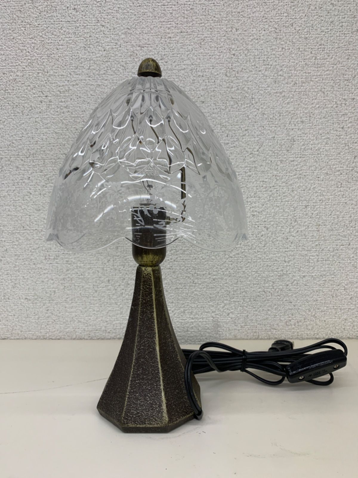 HOYA CRYSTAL 切子ガラス スタンドランプ 青色被せ クリスタルライト HOYA CRYSTAL 切子ガラス スタンドランプ 青色被せ クリスタルライト