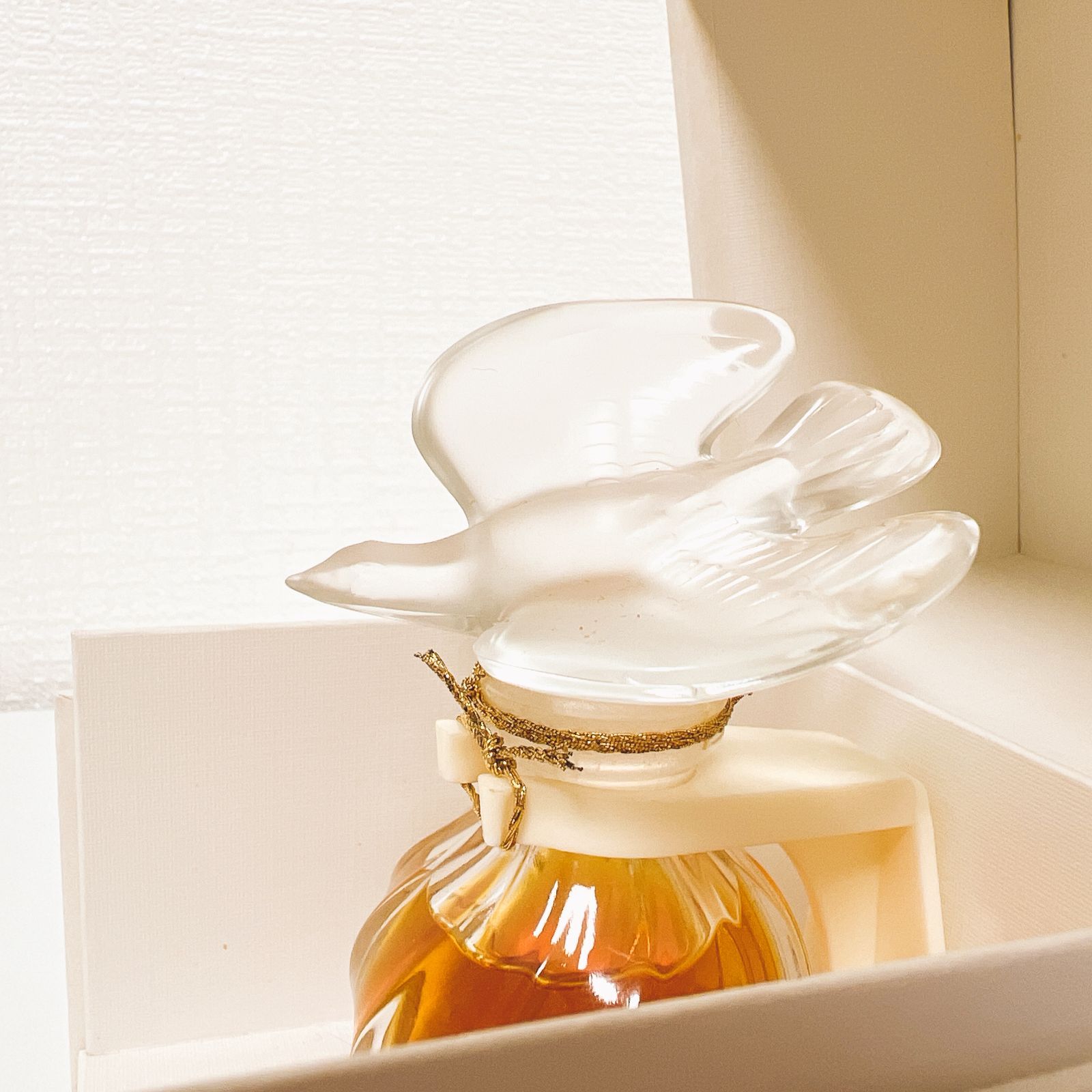 2個セット NINA RICCI レールデュタン ルネラリックボトル 香水