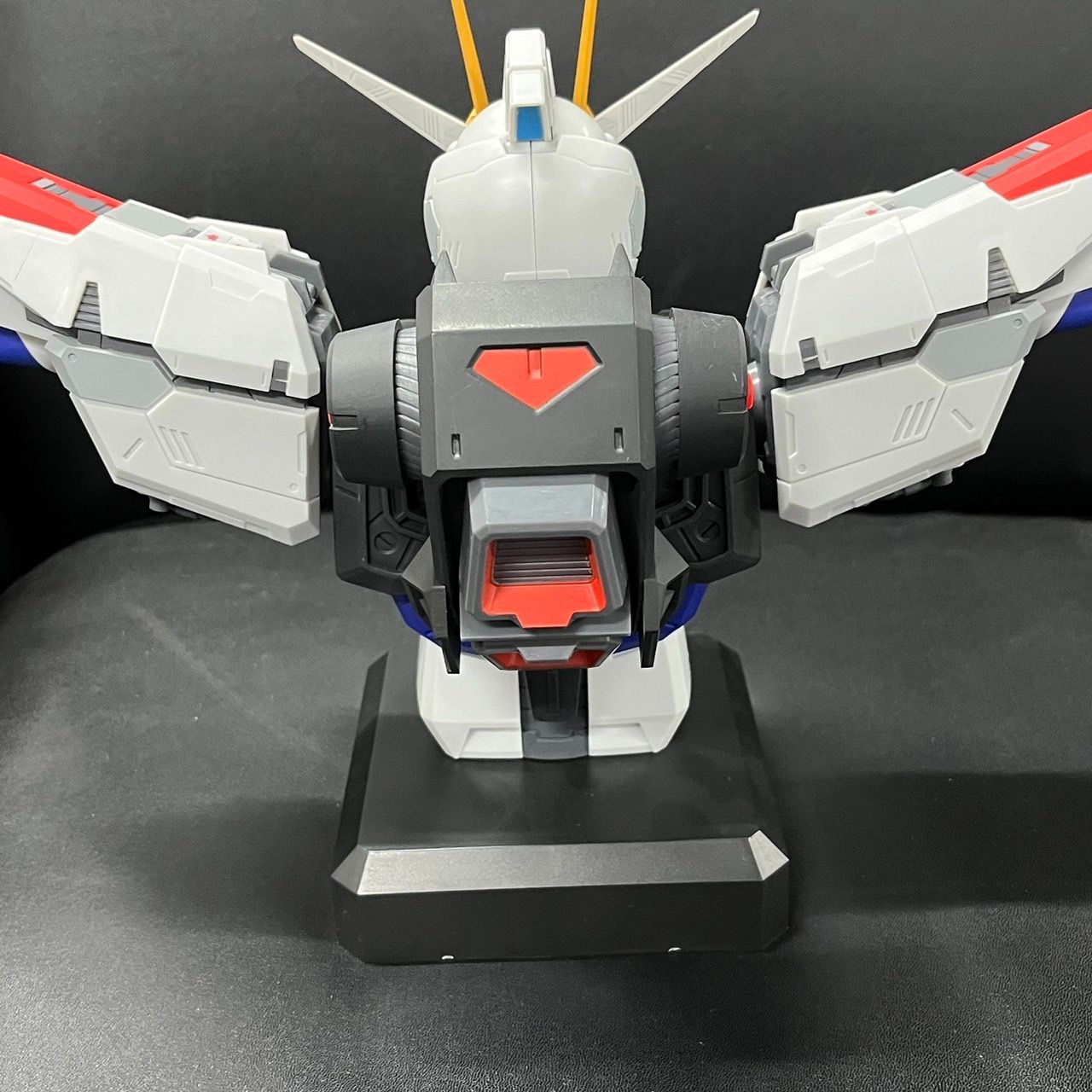 A賞は「フリーダムガンダム 胸像フィギュア」！「一番くじ 機動