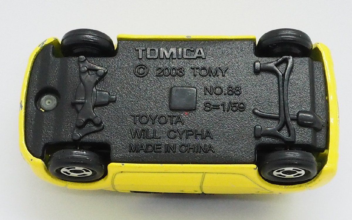 トミカ＃88【トヨタ ウィル サイファ TOYOTA Will CYPHA 黄色イエロー