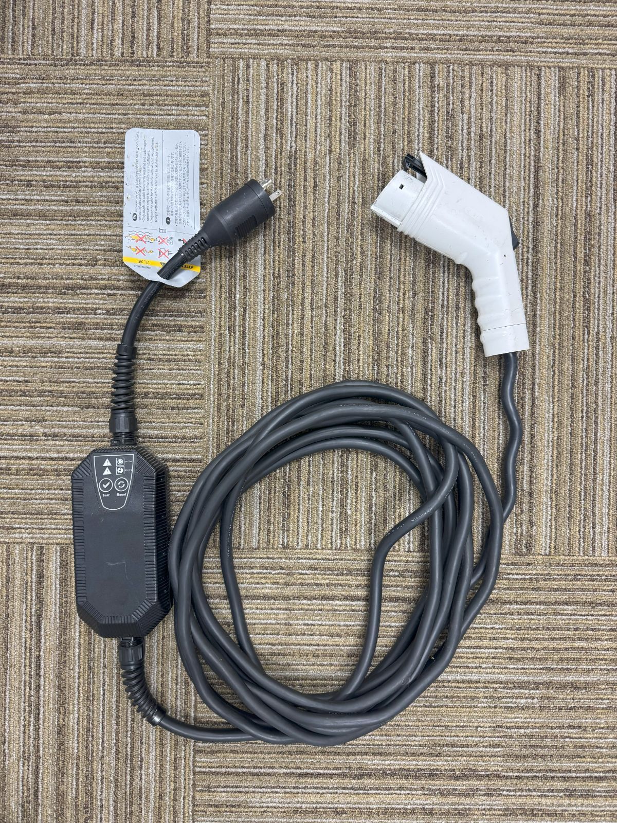 フォルクスワーゲン純正 EV充電ケーブル - メルカリ
