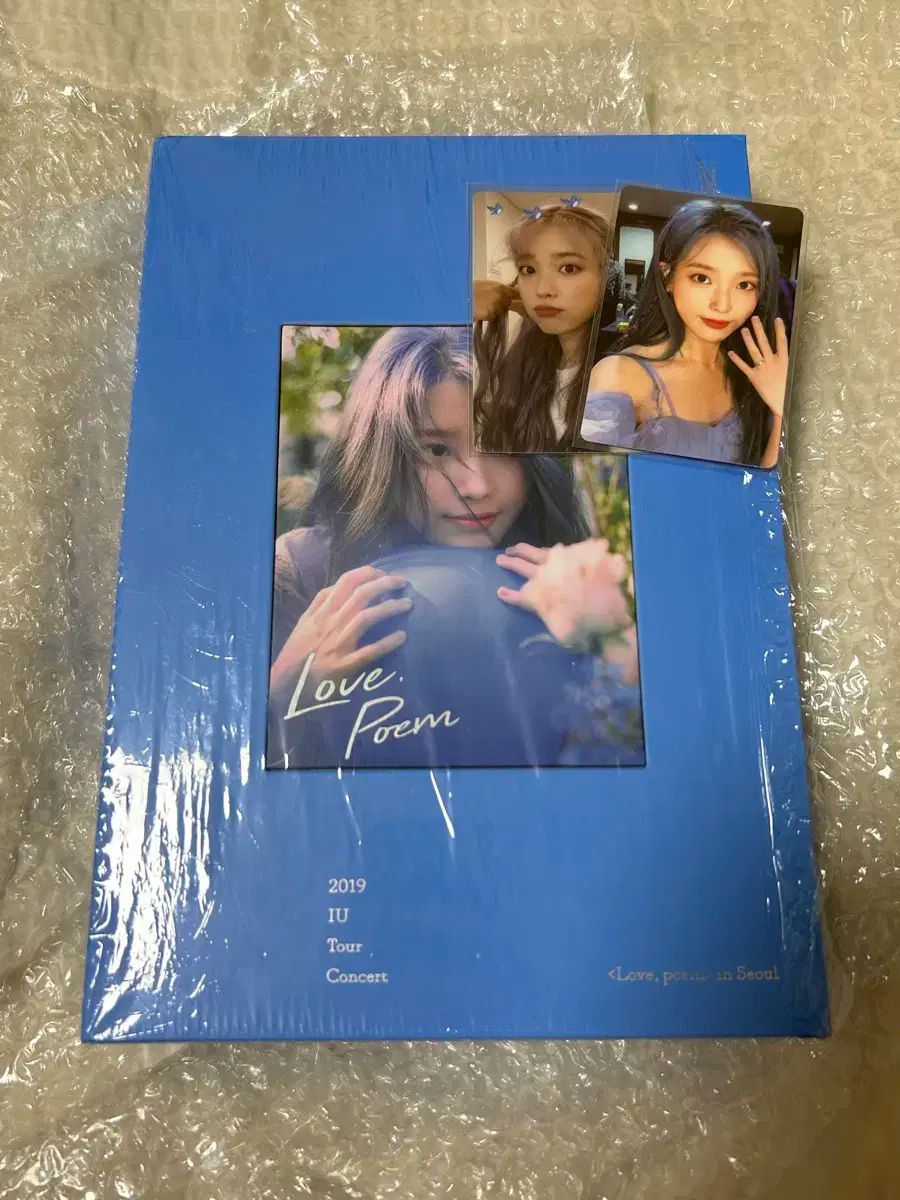 K-POP・アジア IU 2019 Concert Love Poem BluRay IU 2019 ブルーレイ Blu-ray K-POP・アジア IU 2019 Concert Love Poem