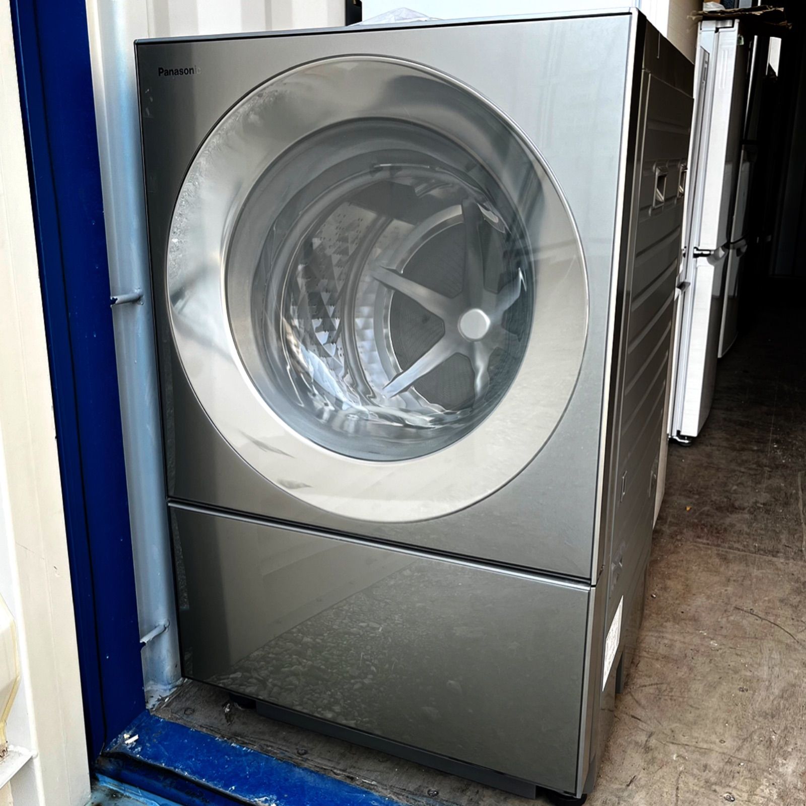 取付無料！パナソニックcuble洗剤自動投入・熱乾燥搭載シルバー洗濯機！冷蔵庫 取付無料！パナソニックcuble洗剤自動投入・熱乾燥搭載シルバー洗濯機