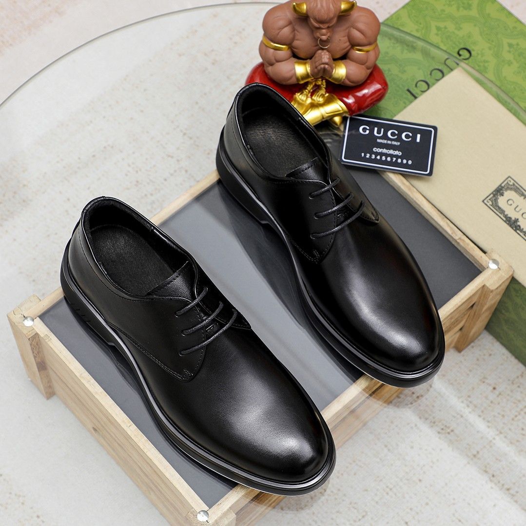 公式の  GUCCI メンズ ビジネス フォーマル レザーシューズ04 - メルカリ 靴