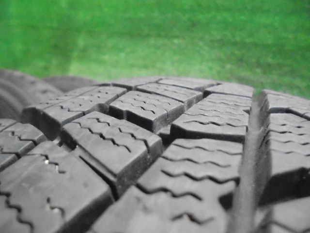 今年も大人気！ 5FN719 C1 155 65R14 ダンロップ ウインターマックスWM02 スタッドレスタイヤ アルミホイール4本セット