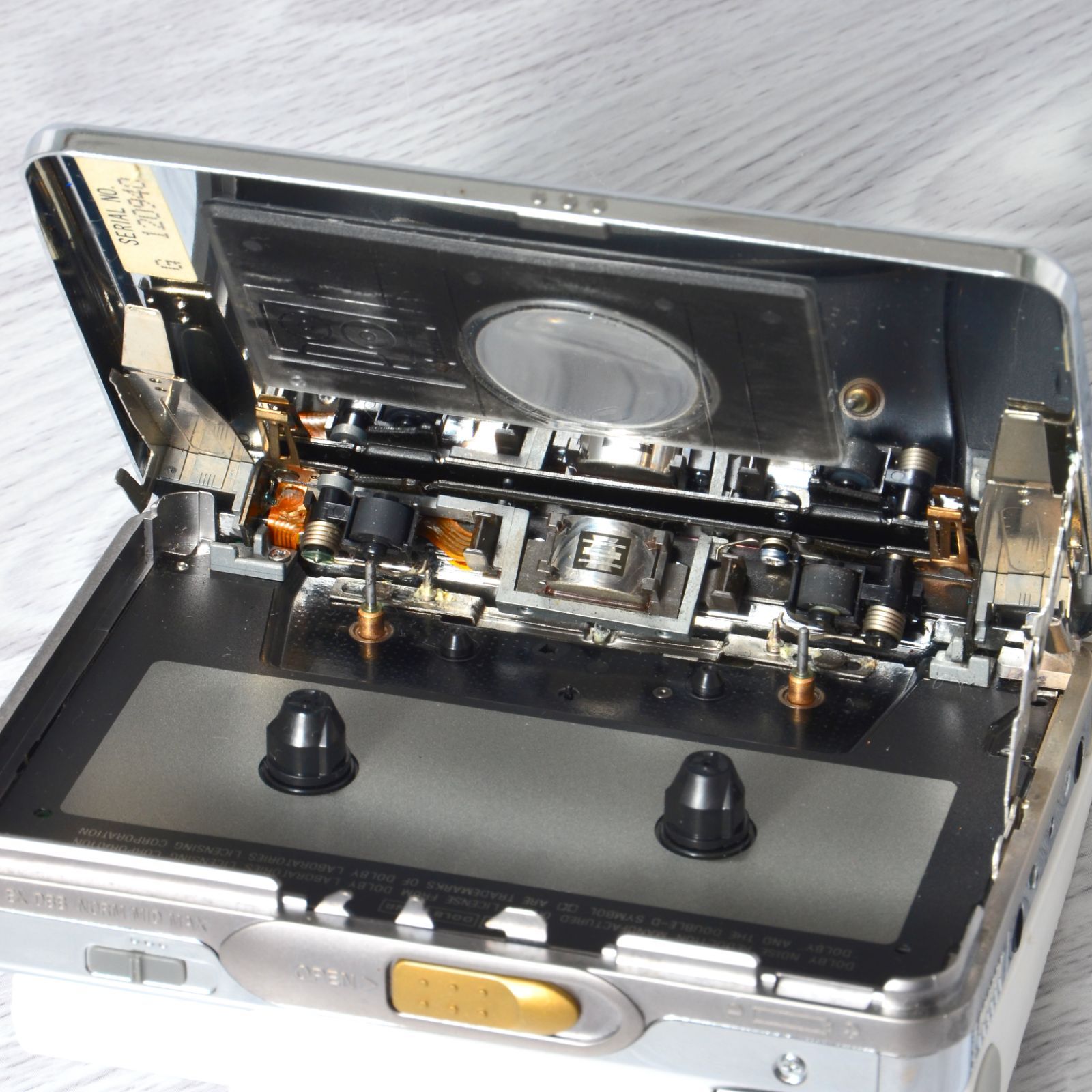 SONY WALKMAN WM-EX808HG ソニーカセットウォークマン クローム