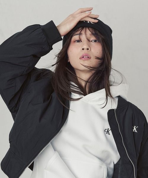 カルバンクライン ジーンズ クロップドパデッドジャケット