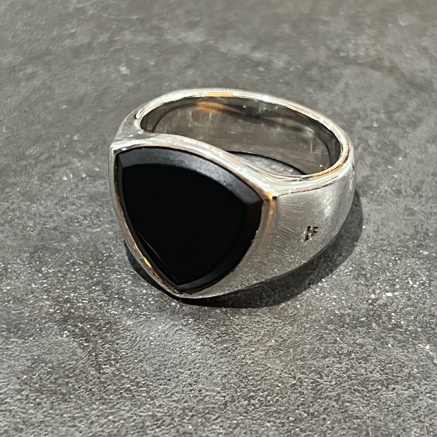 定価65800円 新品 TOM WOOD Shield Black Onyx Ring シールドブラックオニキスリング トムウッド シルバー -  メルカリ