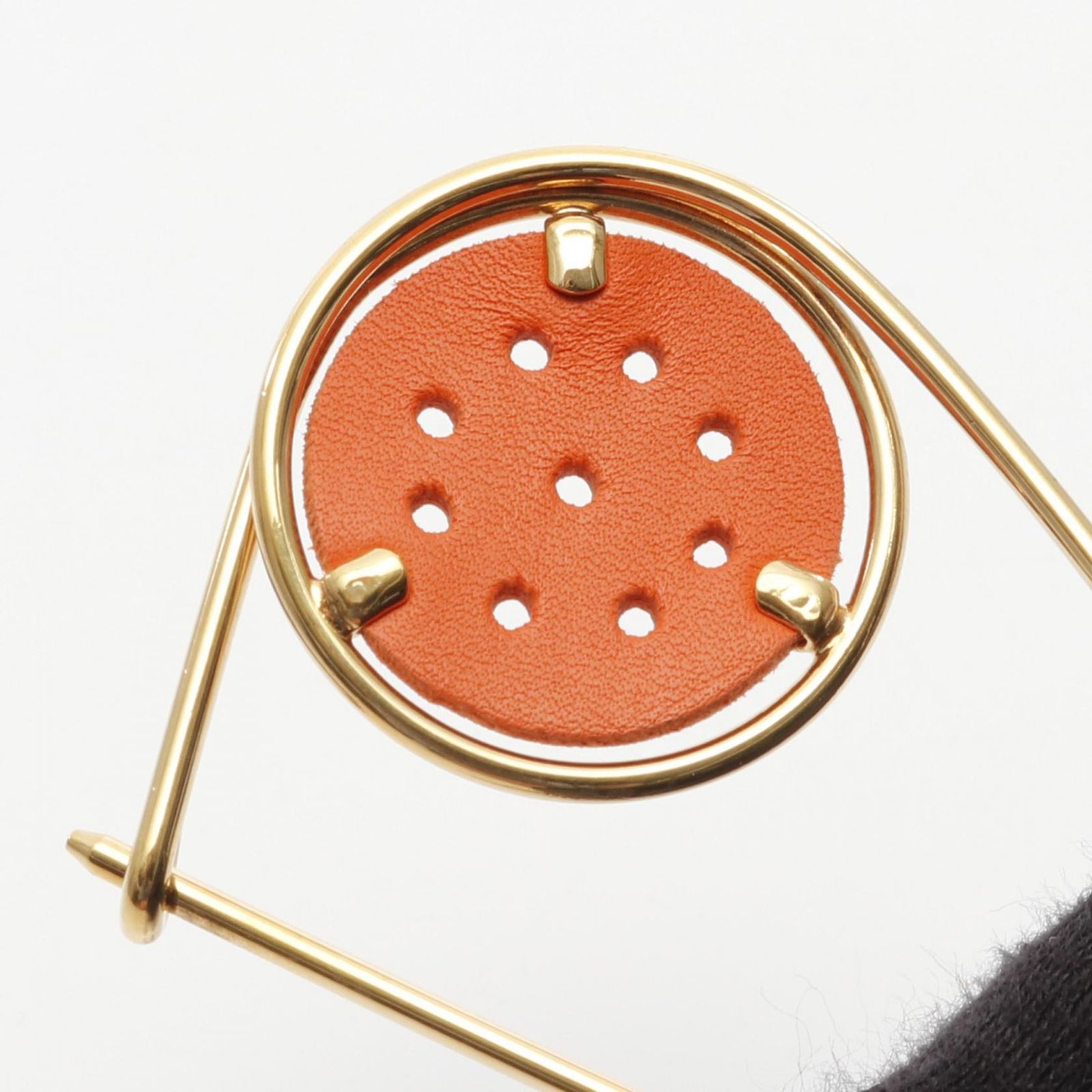 ロエベ LOEWE GP メカノピン チャーム ゴールド　ピンク 安全ピン LOEWE ロエベ アナグラム ピン ブローチ ROSE GOLD／ピンク