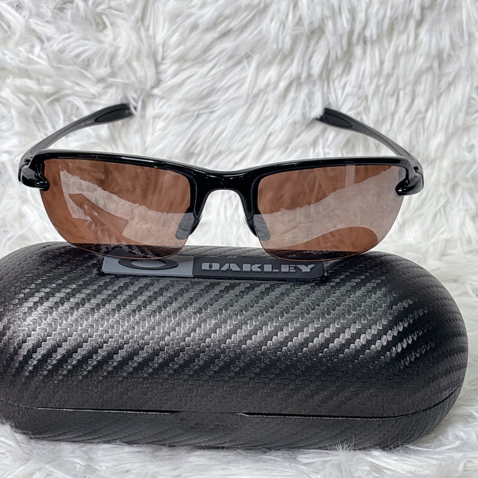 Oakley サングラス ブラックフレーム ブラウンレンズ OAKLEY オークリー サングラス HOLBROOK - Matte Black / Prizm