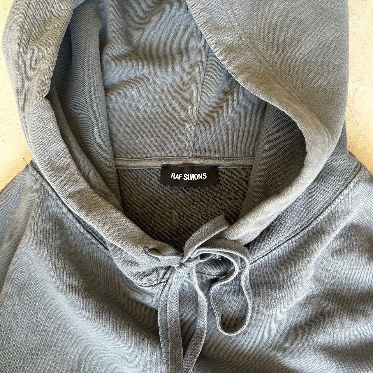 RAF SIMONS ラフシモンズ DRUGS AND CLASSIC HOODIE バックプリント