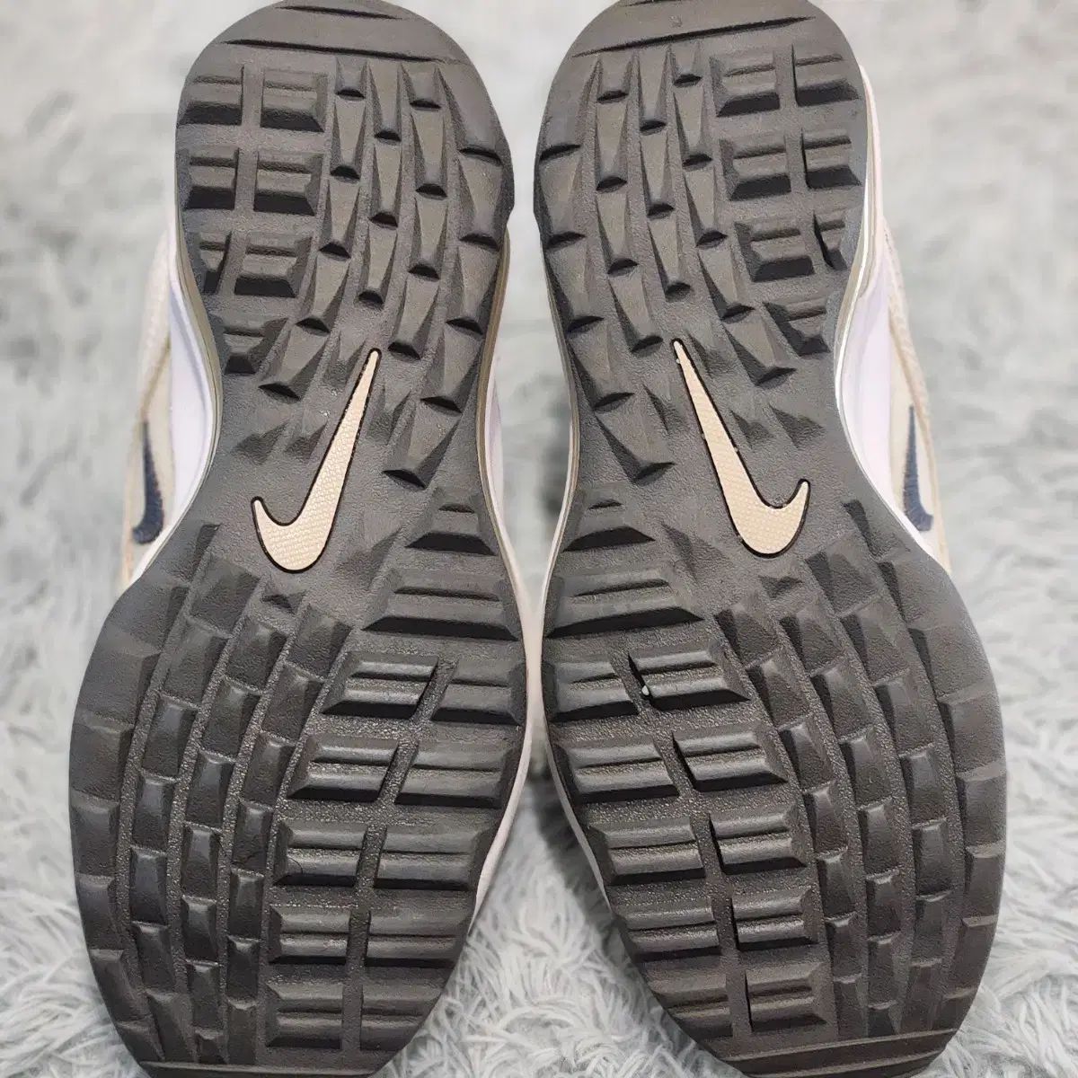 5s ー 5 :ナイキ エアマックス 97 G ゴルフシューズ ( 230 ） airmax