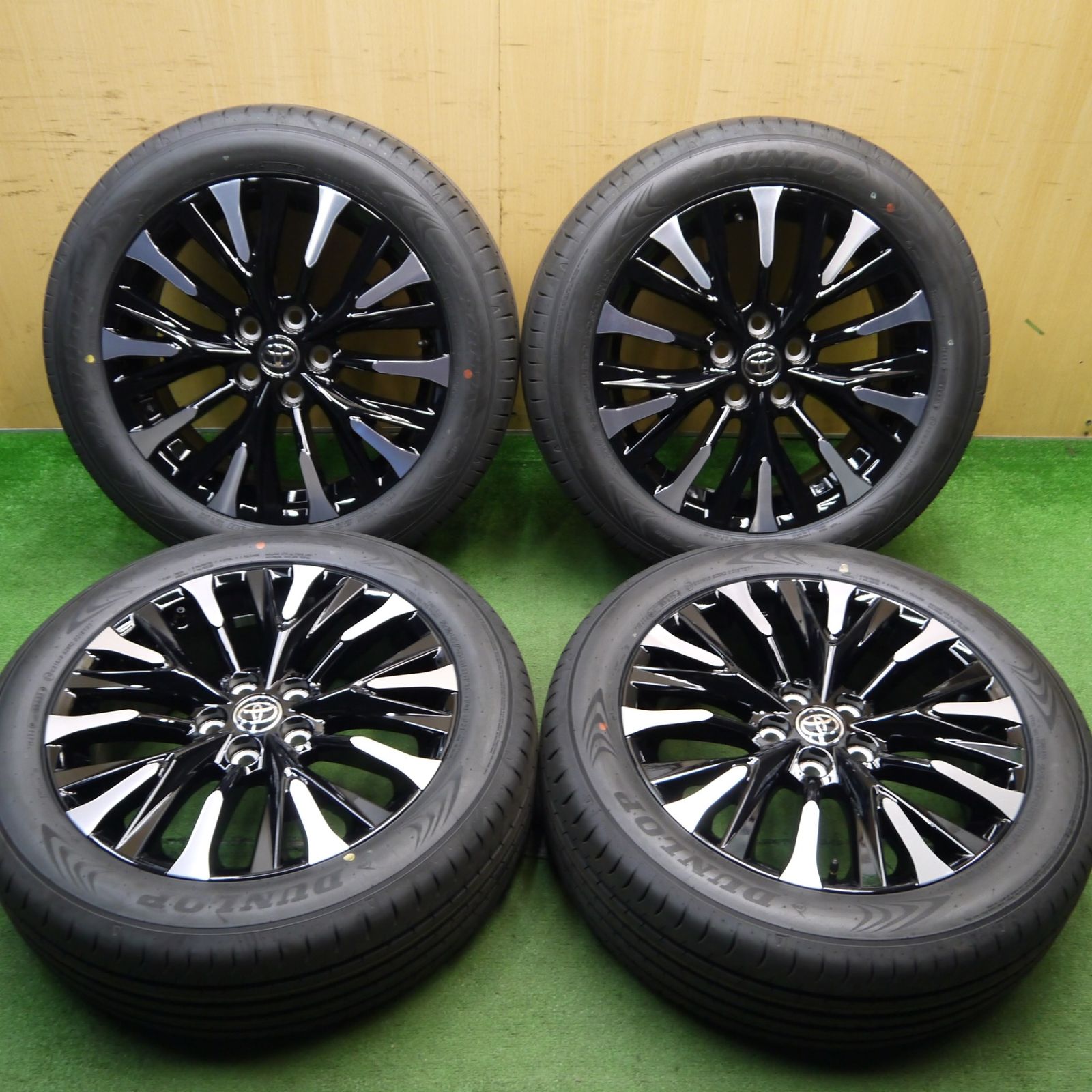 納車前外し アルファード エグゼクティブ 純正 225/55R19 新車外し トヨタ TOYOTA 40系 新型 アルファード ヴェルファイア Z 純正