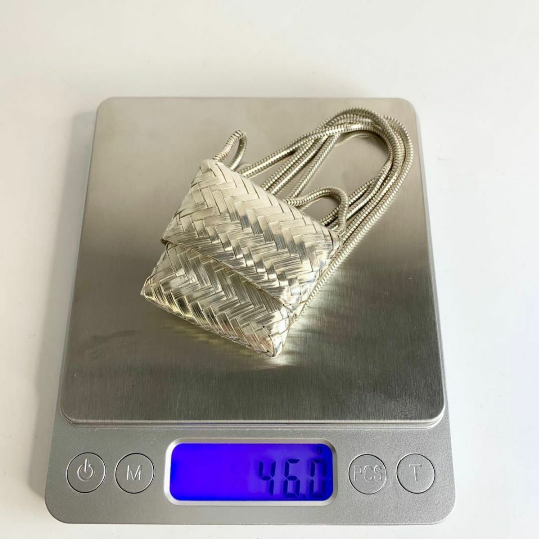 ティファニー イントレチャート バッグ ピルケース メッシュ